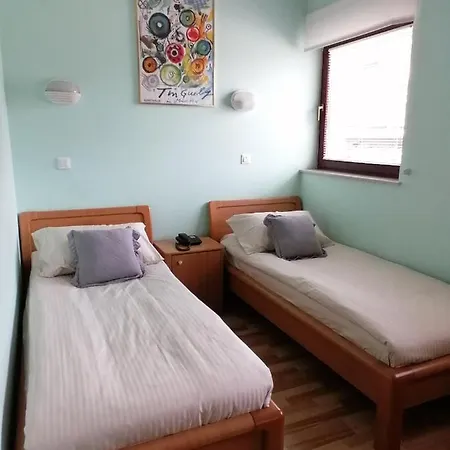 Konukevi Modrina Kobarid